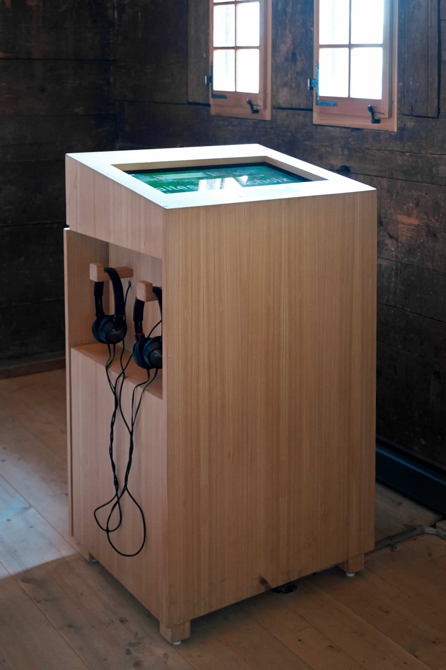 E13451 xPro 9943 j2560